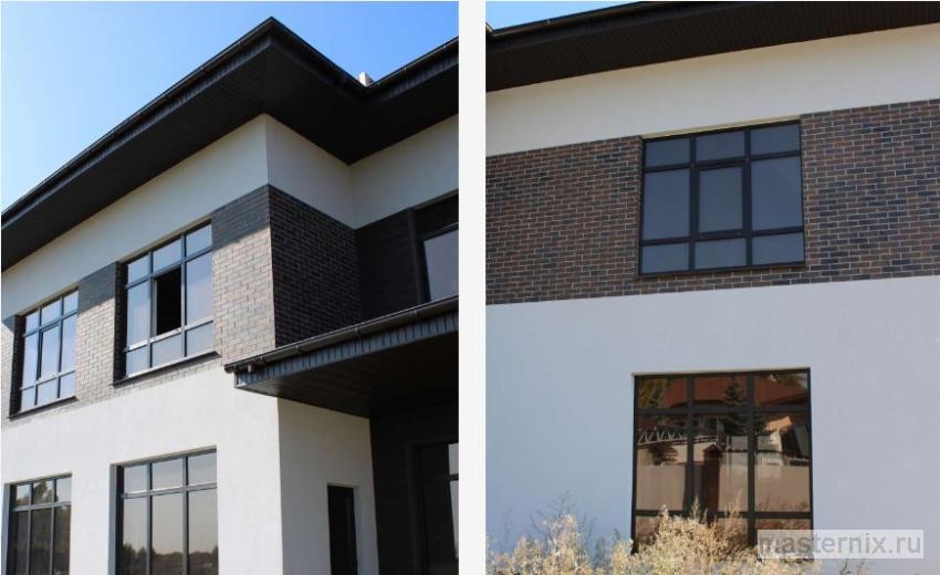 Фасад загородного дома, облицованный клинкерной плиткой российского производства