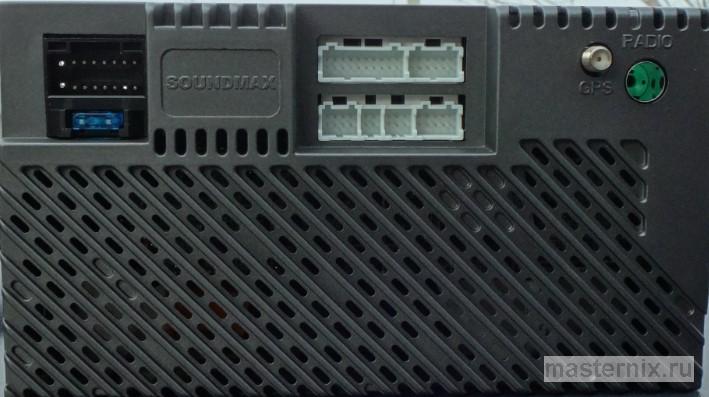 магнитола SOUNDMAX SM-CCR3079A сзади подключение