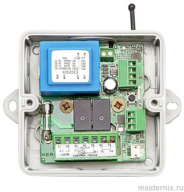 Блок управления электроприводами NERO Radio 8113 IP65. Инструкция