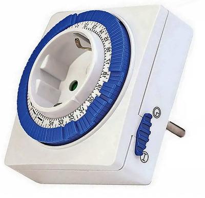 Таймер розеточный механический Smartbuy SBE-STM1, SBE-STM2