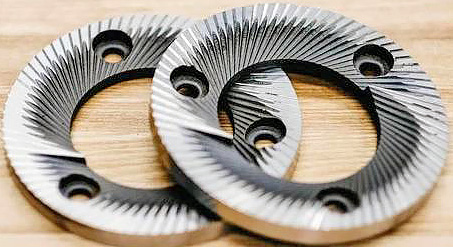 Конические или плоско-параллельные жернова в кофемолке: есть ли разница и какие лучше?