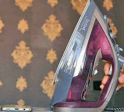 Так ли важна функция вертикального отпаривания в утюгах?