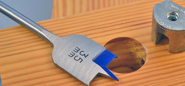 Как увеличить диаметр просверленного отверстия