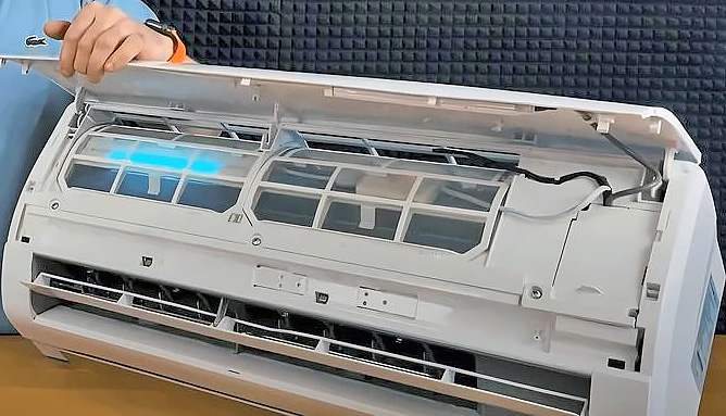 Ультрафиолетовая лампа в кондиционерах: как работает и помогает ли