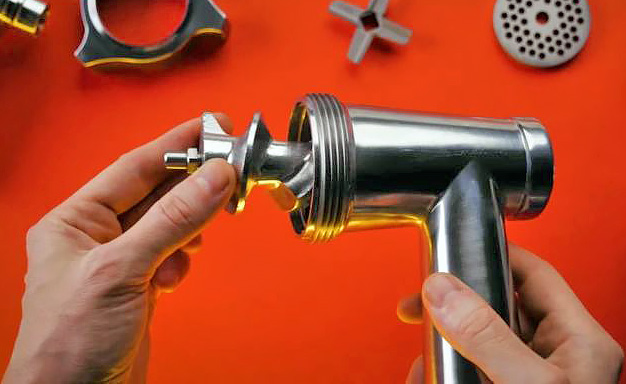 Как правильно собирать мясорубку