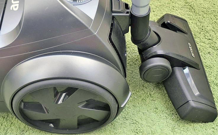 Что такое вертикальная парковка у пылесоса?