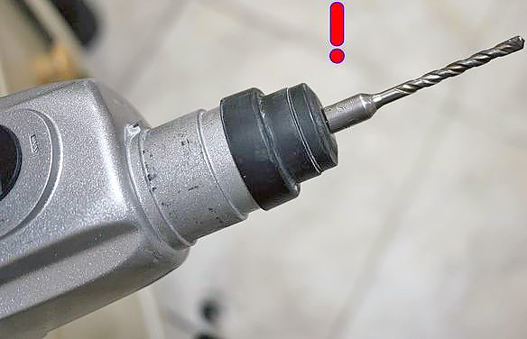 Как пользоваться быстрозажимным патроном SDS-Plus в перфораторах