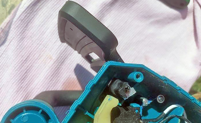 Ручной тормоз цепной пилы: как работает и для чего нужен