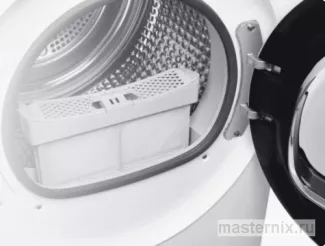 сушильная машина с открытой дверцей