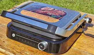 Обзор электрогриля DEXP MGL-2000S: стейки, бургеры, рыба - легко!