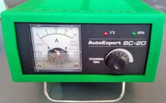 Автомобильное зарядное устройство AutoExpert BC-20