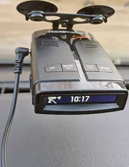 Обзор сигнатурного радар-детектора Trendvision Drive 700S