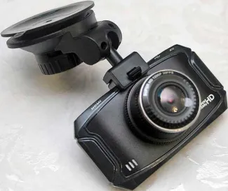 Обзор видеорегистратора DEXP G90 SuperHD (1296p)