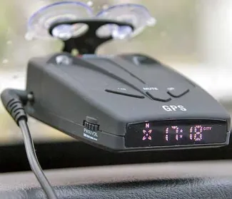 Обзор радар-детектора ARTWAY-RD-200