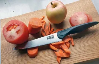 Обзор кухонного ножа Samura Mojo SMJ-0023B/K