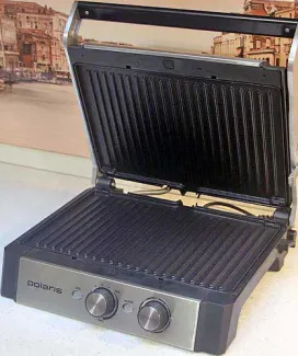 Гриль-пресс Polaris PGP 1302 - готовим без углей
