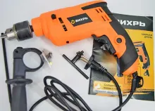 Обзор ударной дрели Вихрь ДУ-700. Универсальность в рыжем цвете