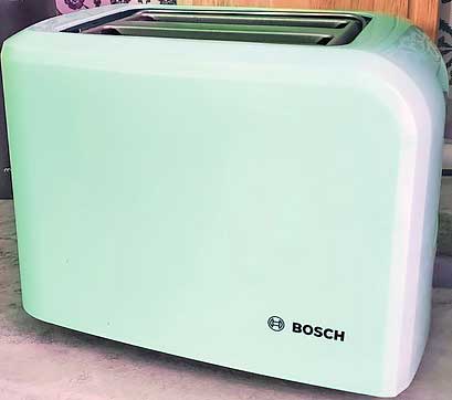 Обзор тостера Bosch TAT3A012 голубой