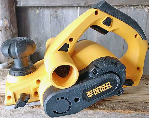 Обзор электрического рубанка Denzel EP-82, 720 Вт