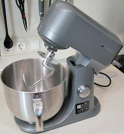 Обзор планетарного миксера KITFORT KT-1328