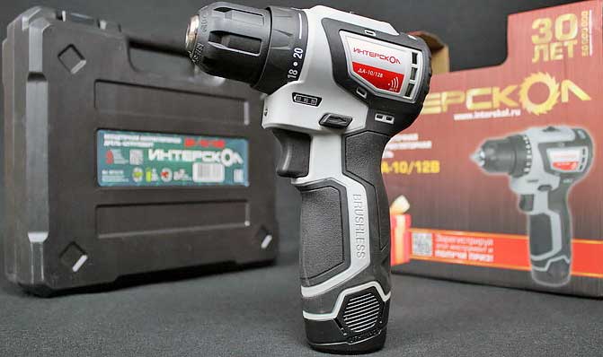Обзор дрели-шуруповерта Интерскол ДА-10/12В