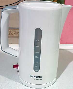 Обзор на электрочайник Bosch TWK 3A011