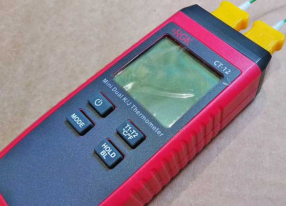 Обзор термометра на 2 датчика RGK CT-12