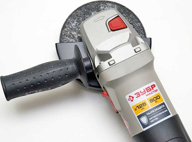 Обзор УШМ Зубр УШМ-125-800 М3