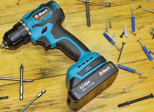 Обзор дрели-шуруповёрта Bort BAB-20X-BLK