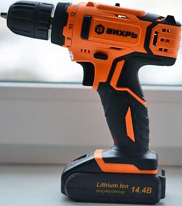 Дрель-шуруповерт Вихрь ДА-14.4Л-2К — Обзор