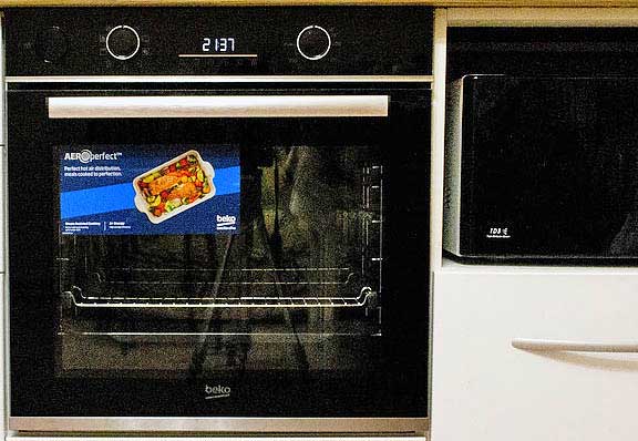 Обзор мультифункционального духового шкафа Beko BBIS13300XMSE