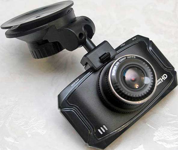 Обзор видеорегистратора DEXP G90 SuperHD (1296p)