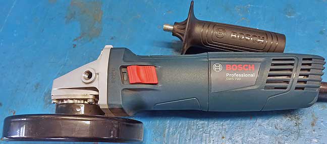 Обзор на Углошлифовальную машину Bosch GWS 700