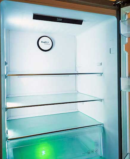 Обзор холодильника Beko B3RCNK362HS