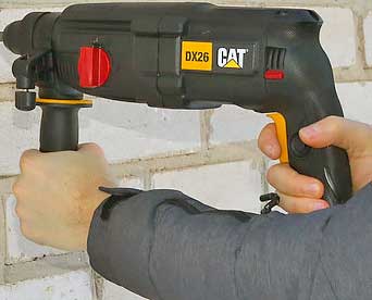Обзор перфоратора CAT DX26