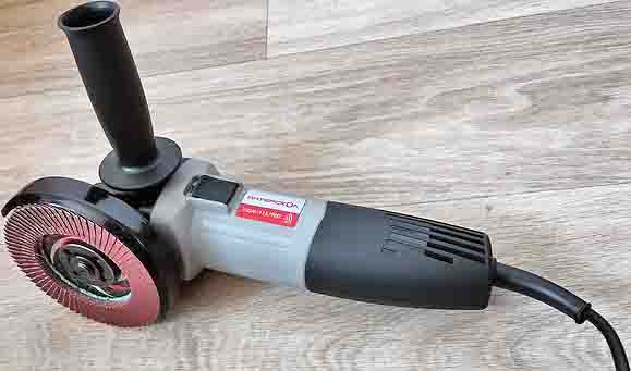 Обзор углошлифовальной машины Интерскол УШМ-115/900