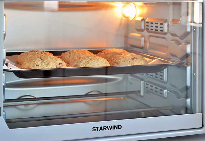 Обзор электропечи STARWIND SMO2003: оптимальные габариты и неплохие возможности