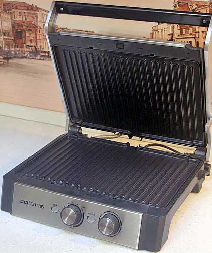 Гриль-пресс Polaris PGP 1302 - готовим без углей
