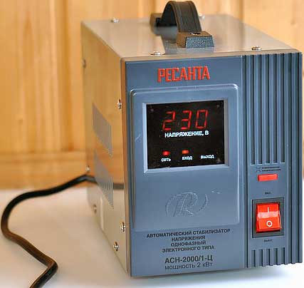 Обзор стабилизатора напряжения Ресанта АСН-2000/1-Ц