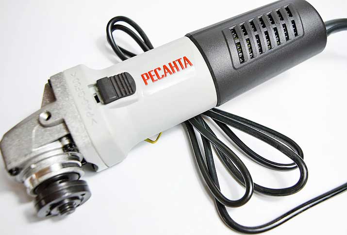 Обзор на угловую шлифовальную машину Ресанта УШМ-125/900