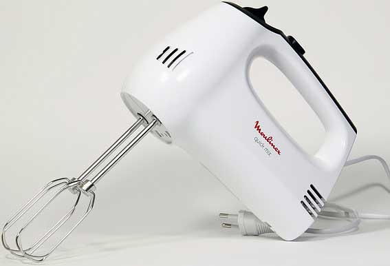 Миксер Moulinex HM3101B1 - французский помощник на кухне