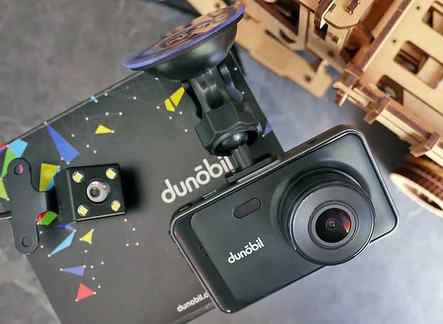 Обзор видеорегистратора Dunobil Honor Duo