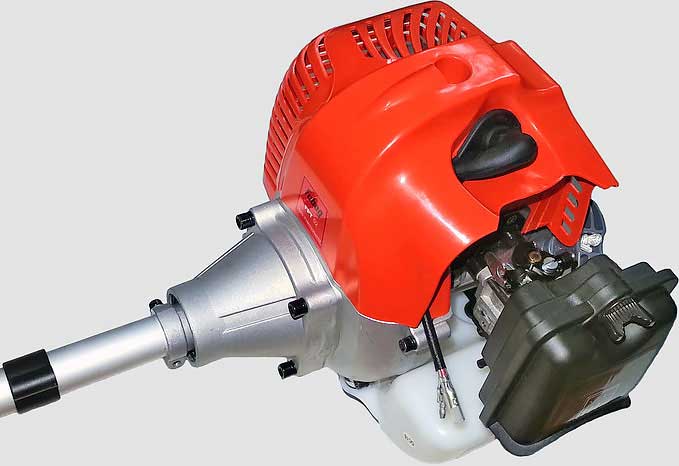 Бензотриммер FUBAG FPT 52 – незаменимый помощник в борьбе с травой и сорняками