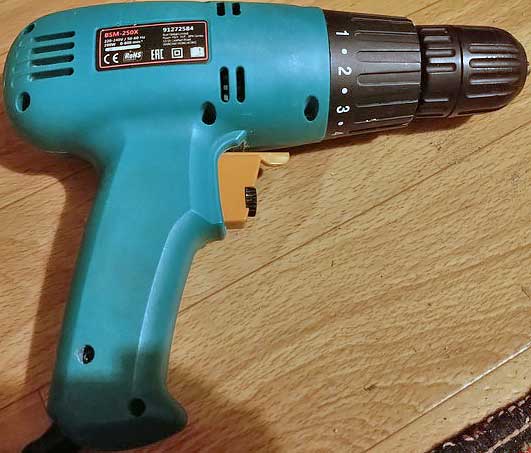 Обзор дрели-шуруповерта Bort BSM-250X