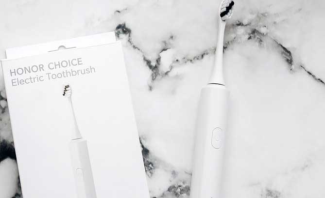 Обзор электрической зубной щетки Honor Choice