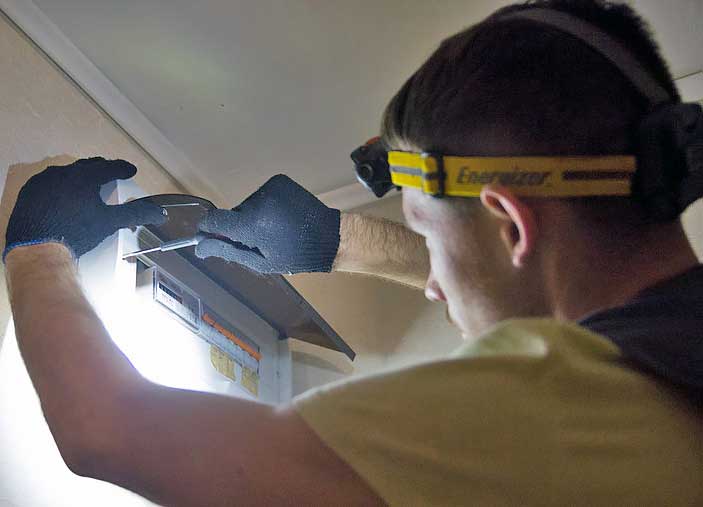 Обзор &quot|налобника&quot| от Energizer - Headlight With Attachement HCHD311